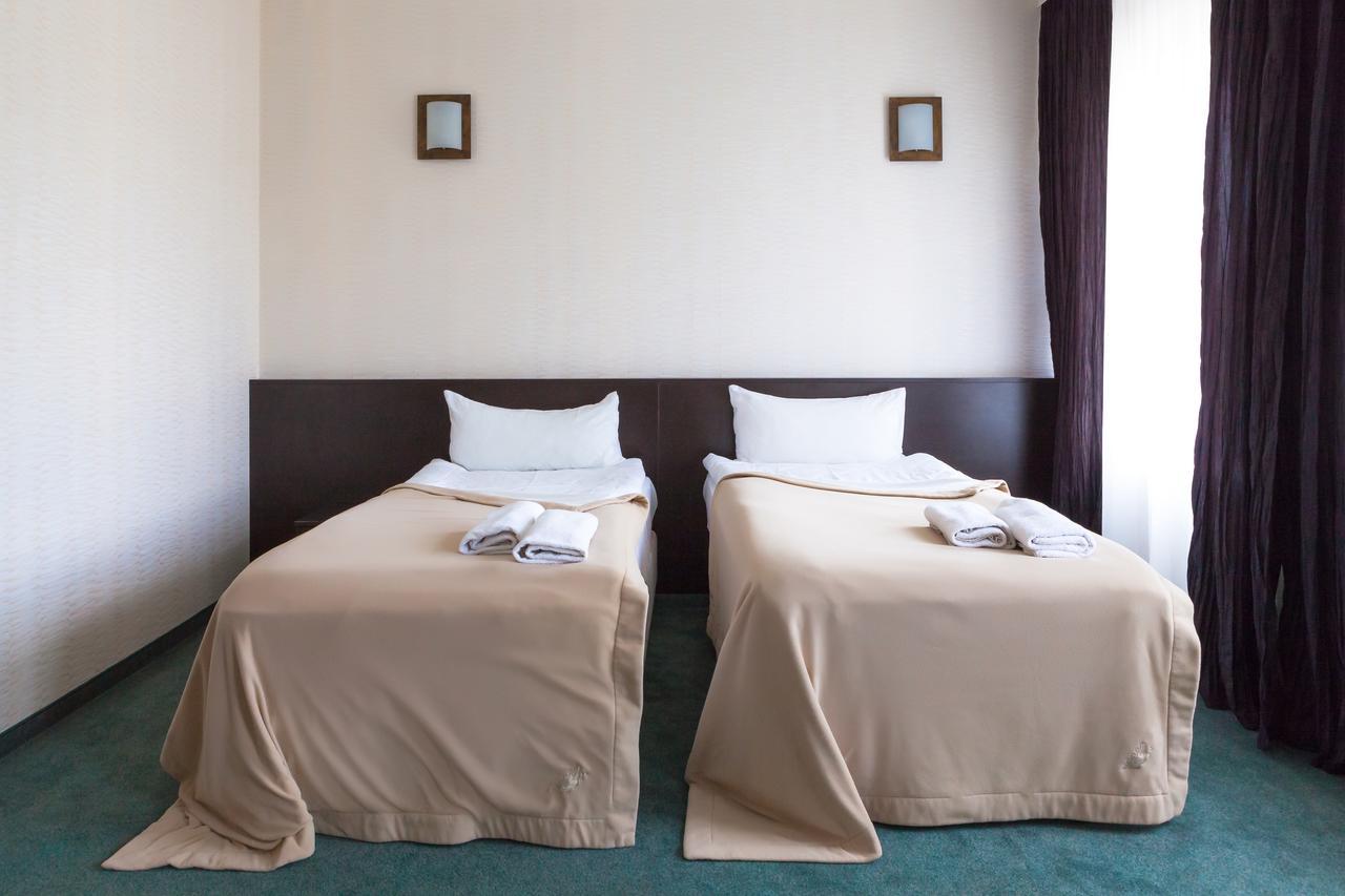 Hotel Palma Mažeikiai Dış mekan fotoğraf