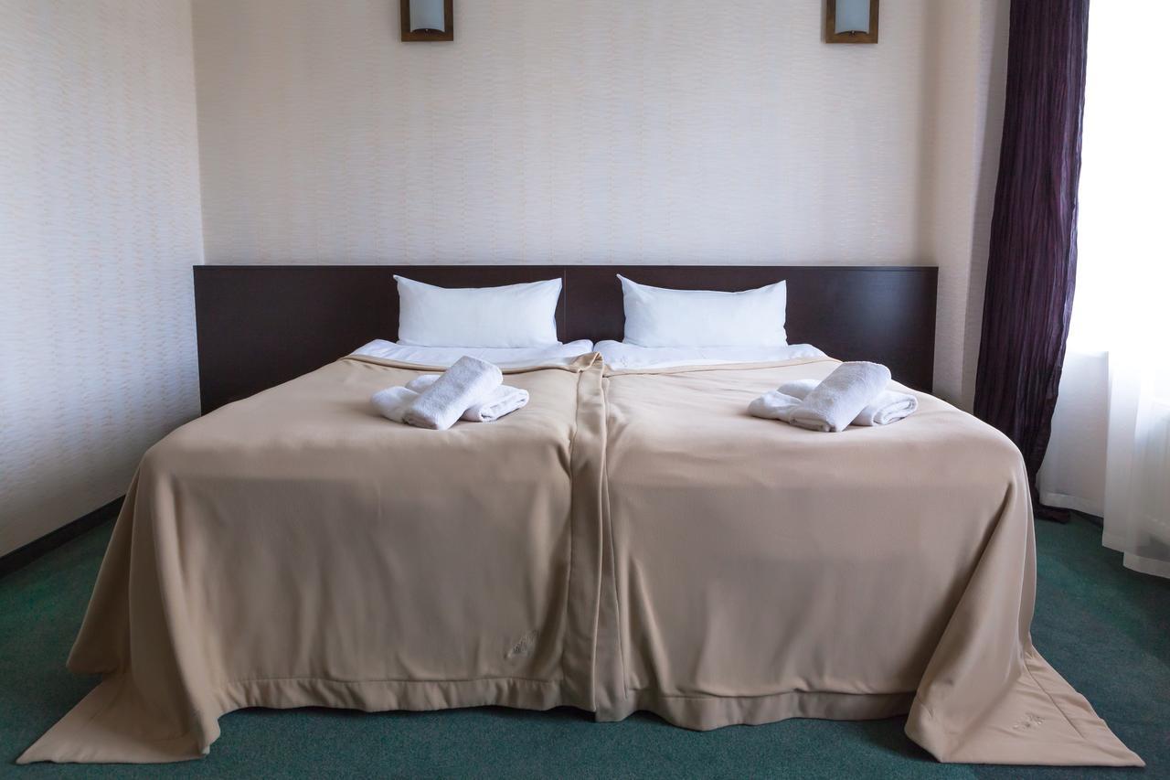 Hotel Palma Mažeikiai Dış mekan fotoğraf