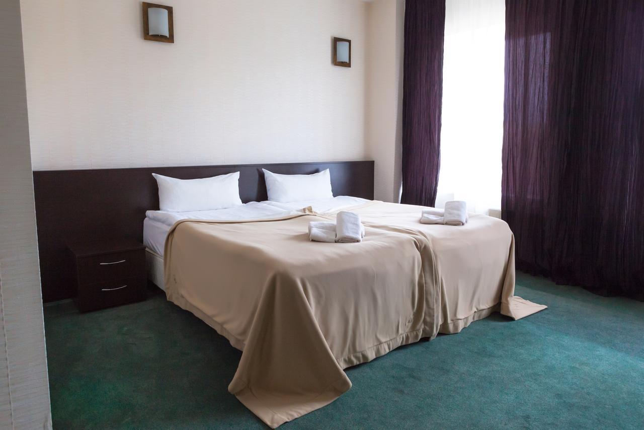 Hotel Palma Mažeikiai Dış mekan fotoğraf